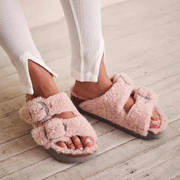Birkenstock Shoes - Arizona Teddy Shearling Birkenstock Sandals in Crystal Rose!!